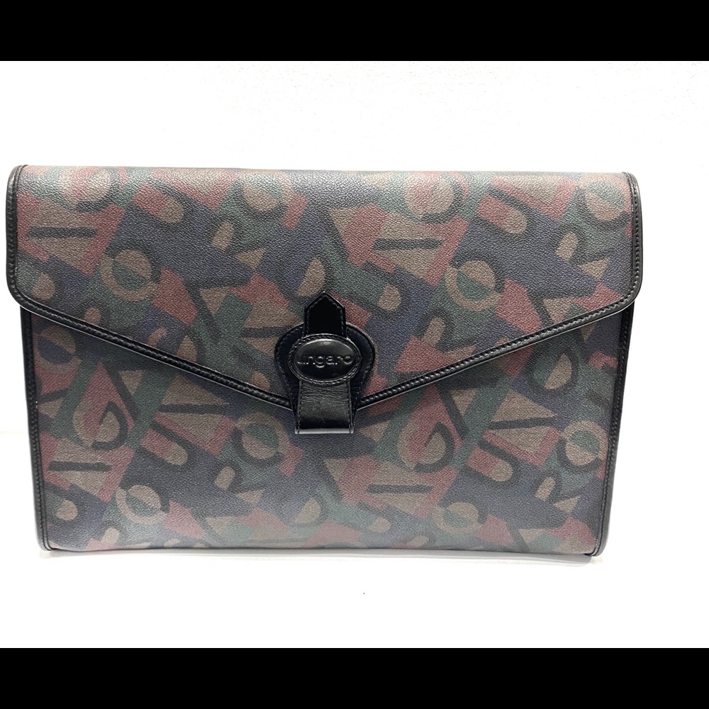Vintage Emanuel Ungaro Enveloped (clutch)Leather